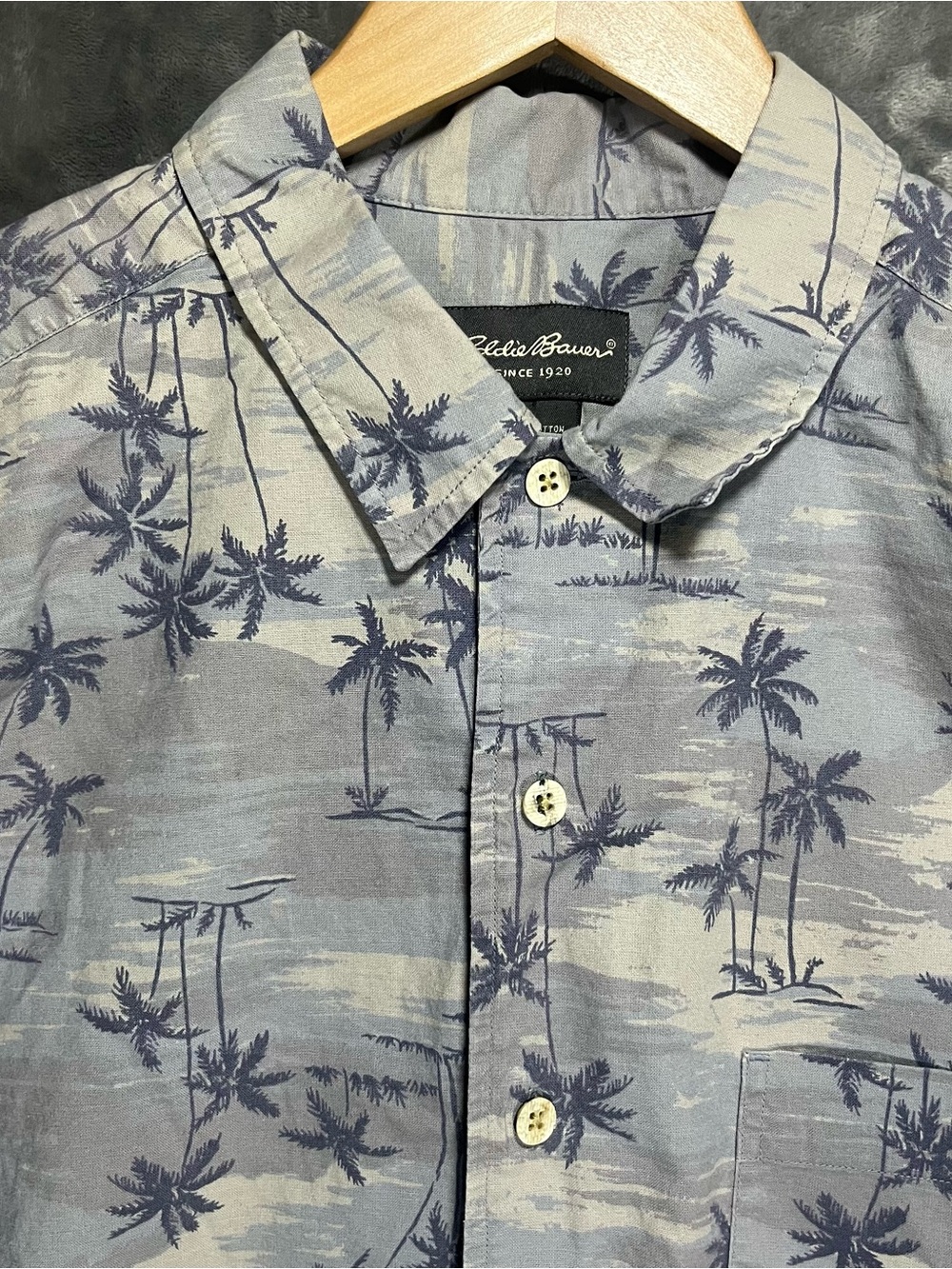 Vintage Eddie Bauer Light Blue Palm-Print Short-Sleeve Button-Down Shirt